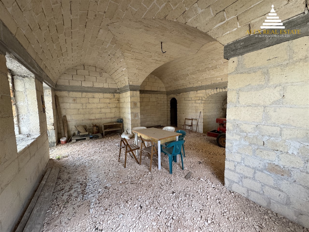 MEDIE_00047